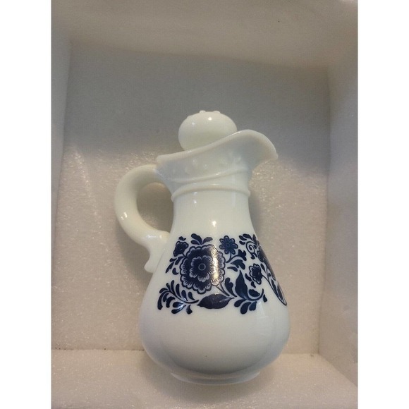 Avon Delft Blue Pitcher Bath Oil Decanter White Milk Glass Bottle, Empty Vintage - Picture 2 of 8